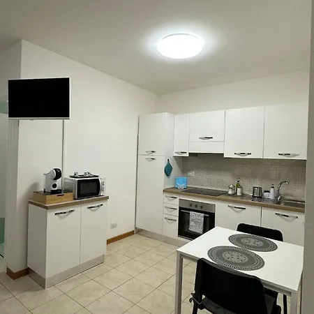 דירה San Raffaele 47 - Ospedale E Metro Milano - Intero Appartamento