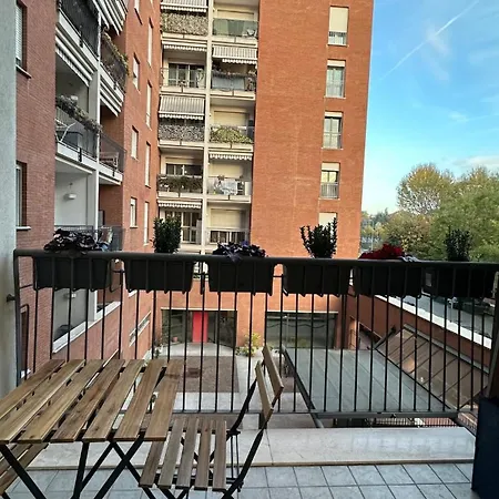 San Raffaele 47 - Ospedale E Metro Milano - Intero Appartamento דירה *